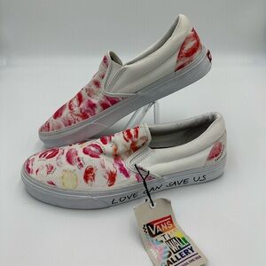 Sara Lorusso x Vans Classic Slip-on Unisex
Men 10.5/ Women 12